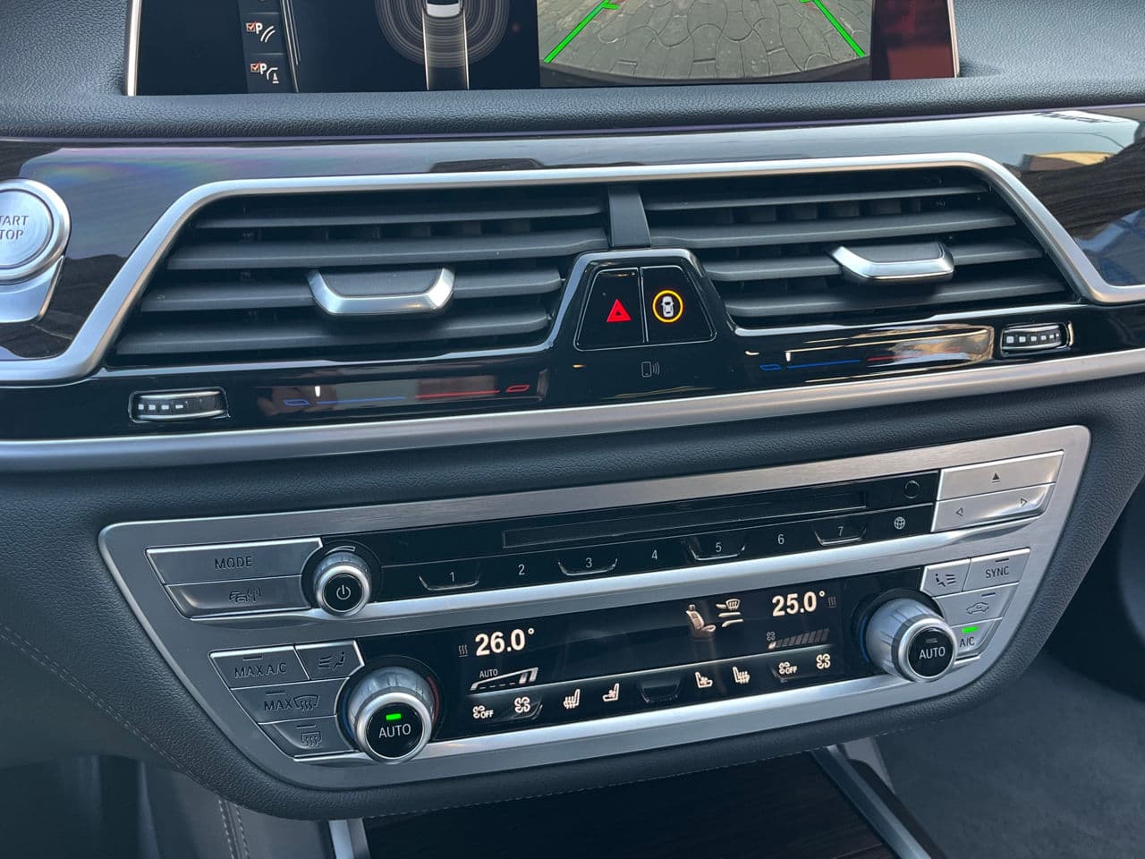 BMW 740e 2016 — Миниатюра 15