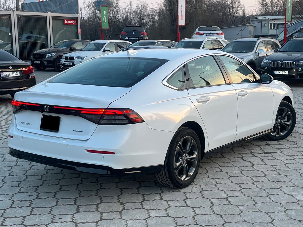 Honda Accord 2023 — Миниатюра 3