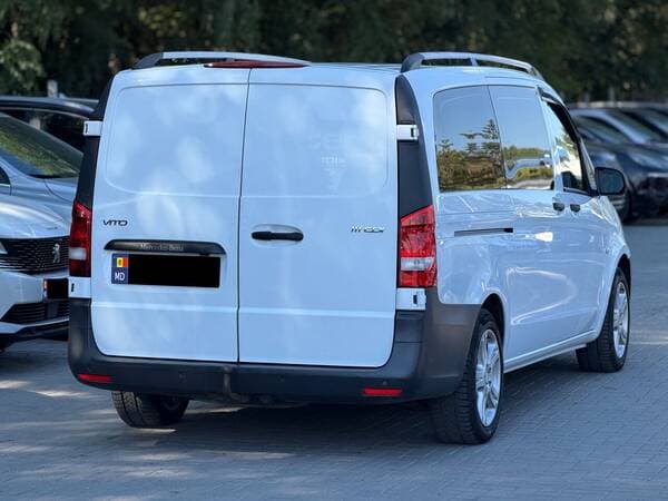 2015 Mercedes Vito — Miniatură 3
