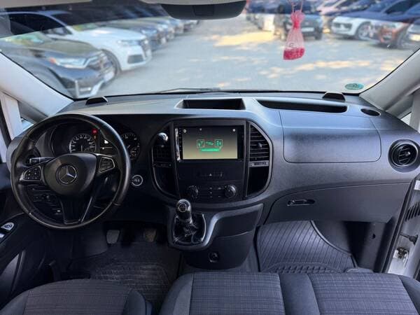 2015 Mercedes Vito — Miniatură 7