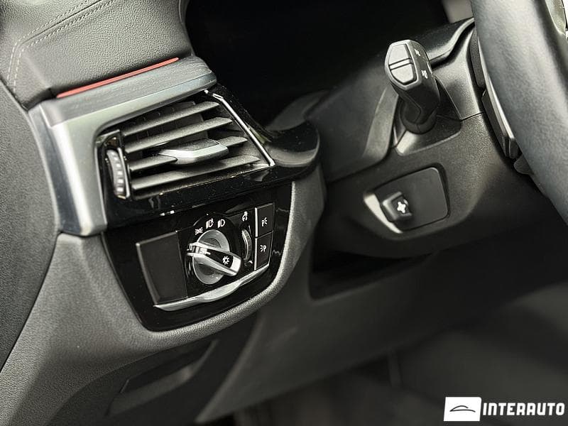 BMW 530e 2022 — Миниатюра 13
