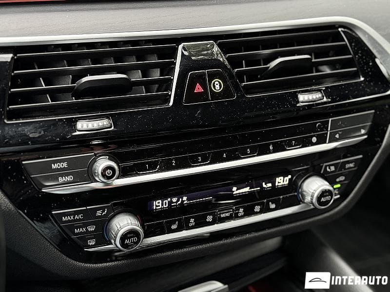 BMW 530e 2022 — Миниатюра 18