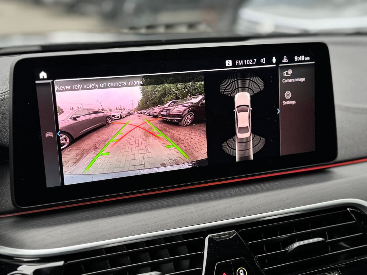 BMW 530e 2022 — Миниатюра 17