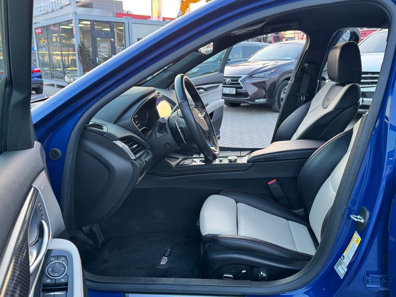 Cadillac CT5 2022 — Миниатюра 7