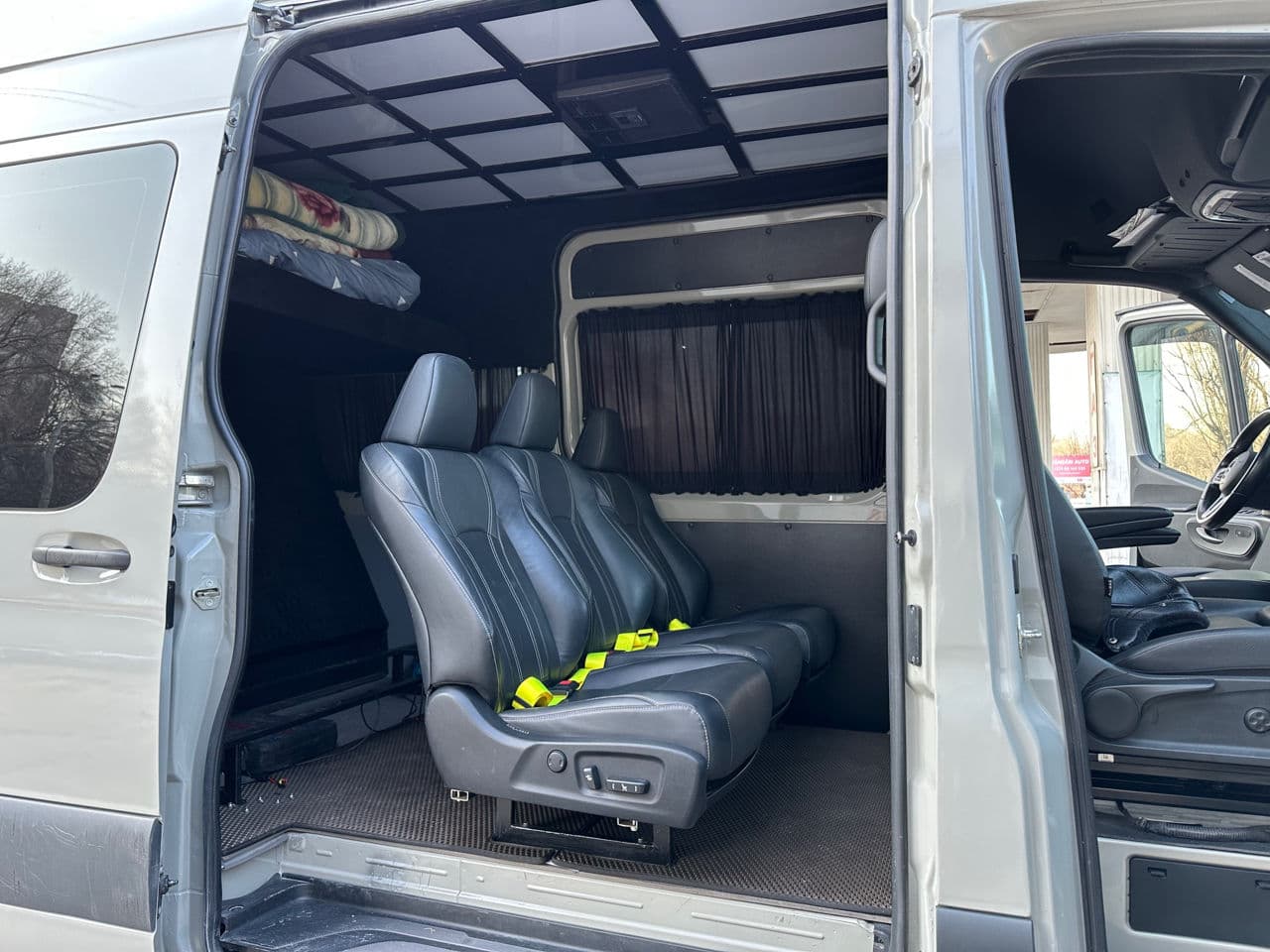 Mercedes Sprinter 2021 — Миниатюра 7