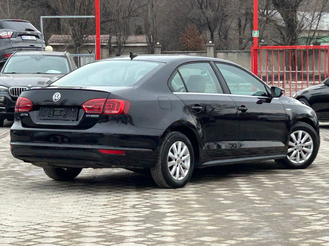 Volkswagen Jetta 2013 — Миниатюра 3