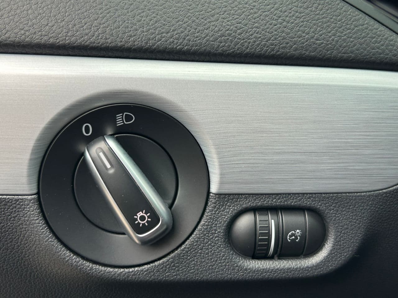 Volkswagen Jetta 2013 — Миниатюра 11