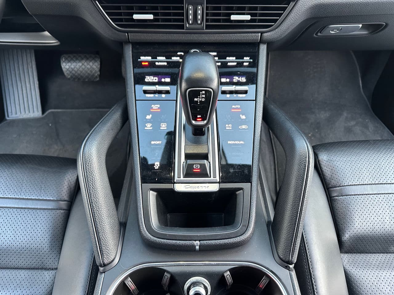 Porsche Cayenne 2018 — Миниатюра 16