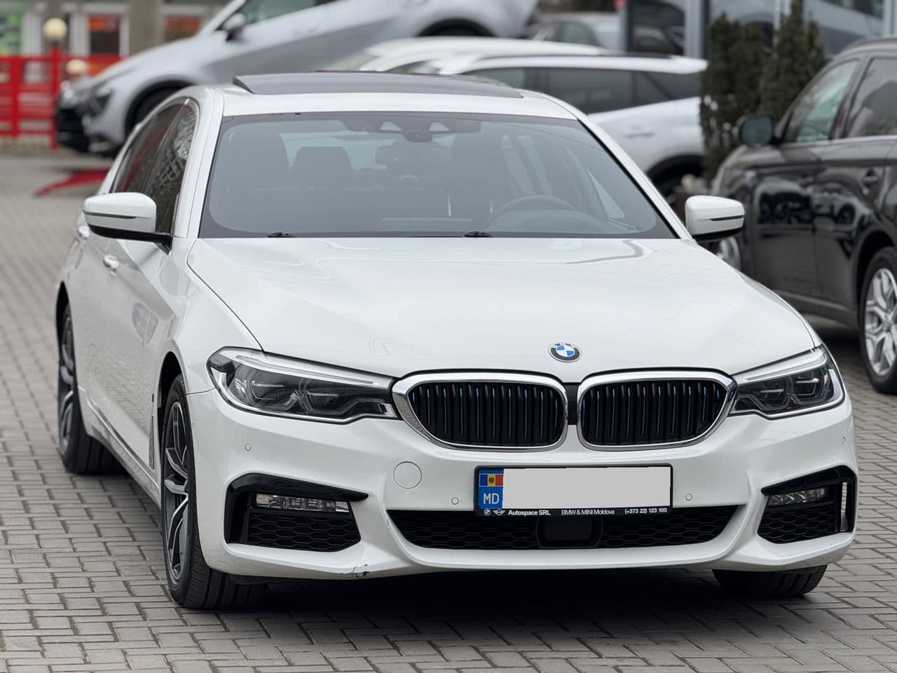 BMW 530e 2017 — Миниатюра 3