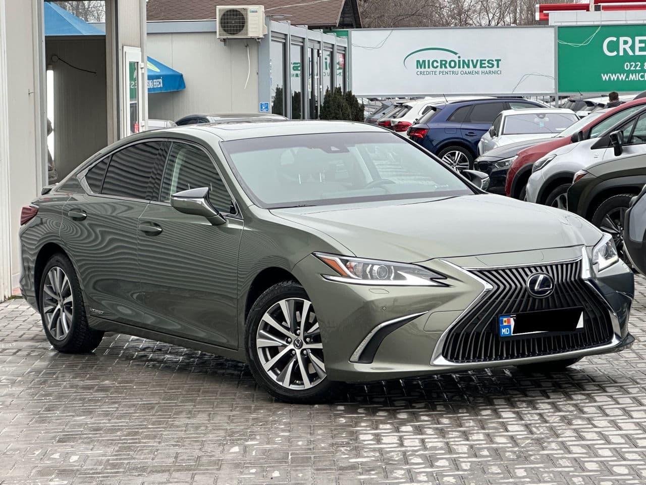 Lexus ES 300h 2020 — Миниатюра 3