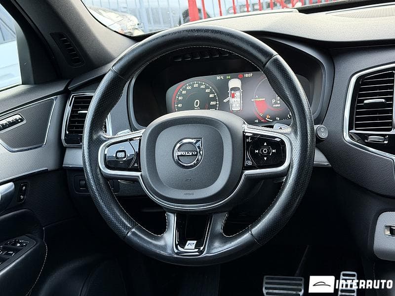 Volvo XC 90 2017 — Миниатюра 14