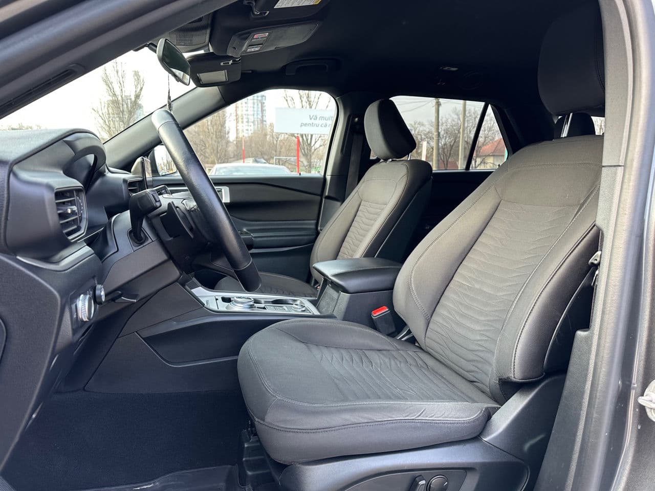 Ford Explorer 2019 — Миниатюра 6