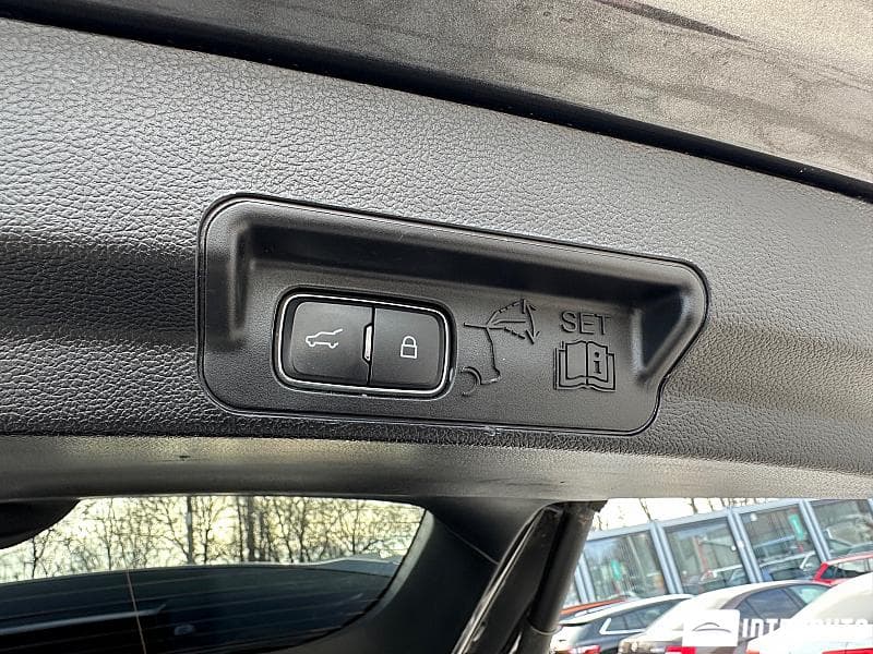 Ford Explorer 2019 — Миниатюра 21