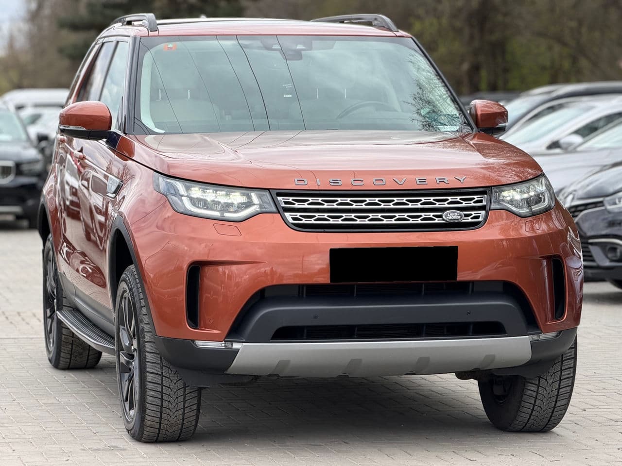 Land Rover Discovery 2017 — Миниатюра 3