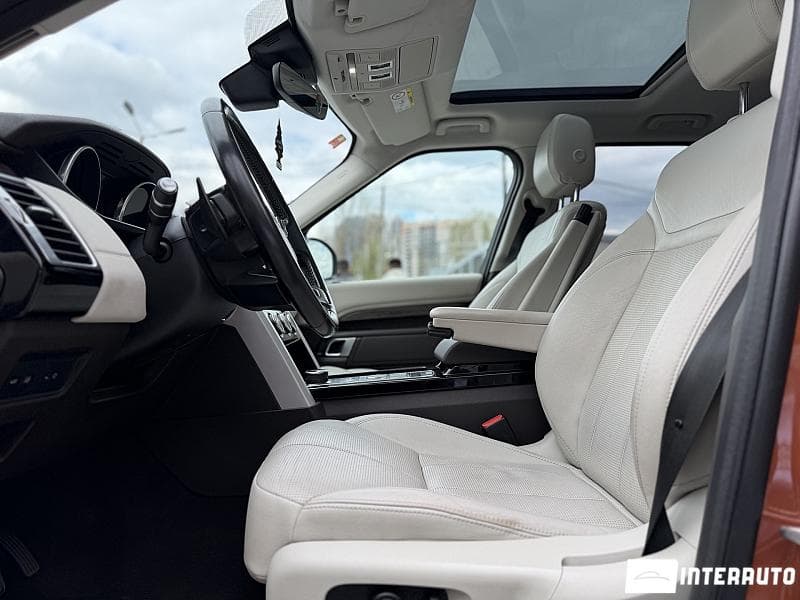 Land Rover Discovery 2017 — Миниатюра 11