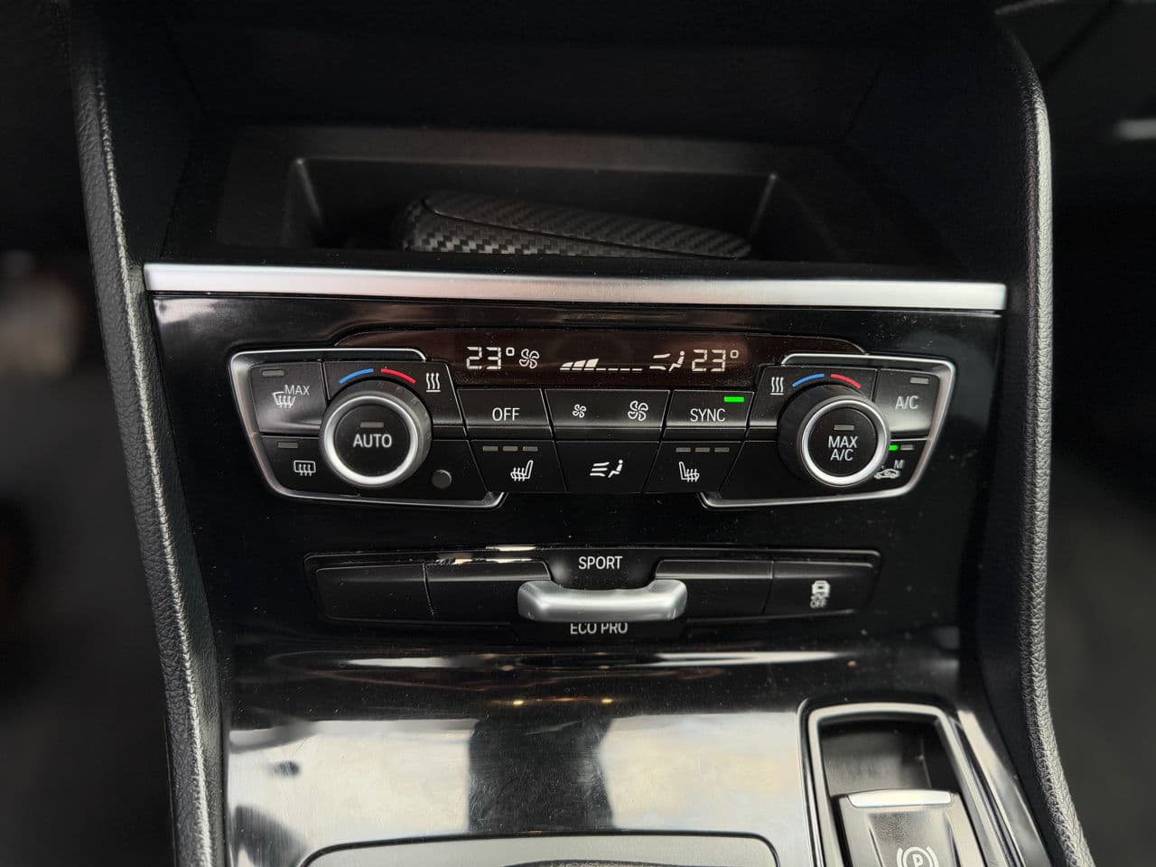 BMW 216d 2016 — Миниатюра 14
