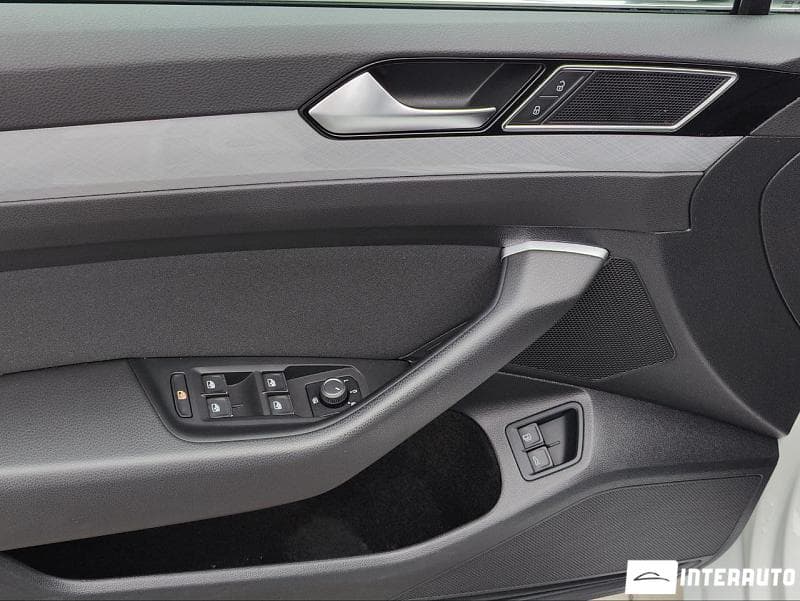 Volkswagen Passat GTE 2020 — Миниатюра 18