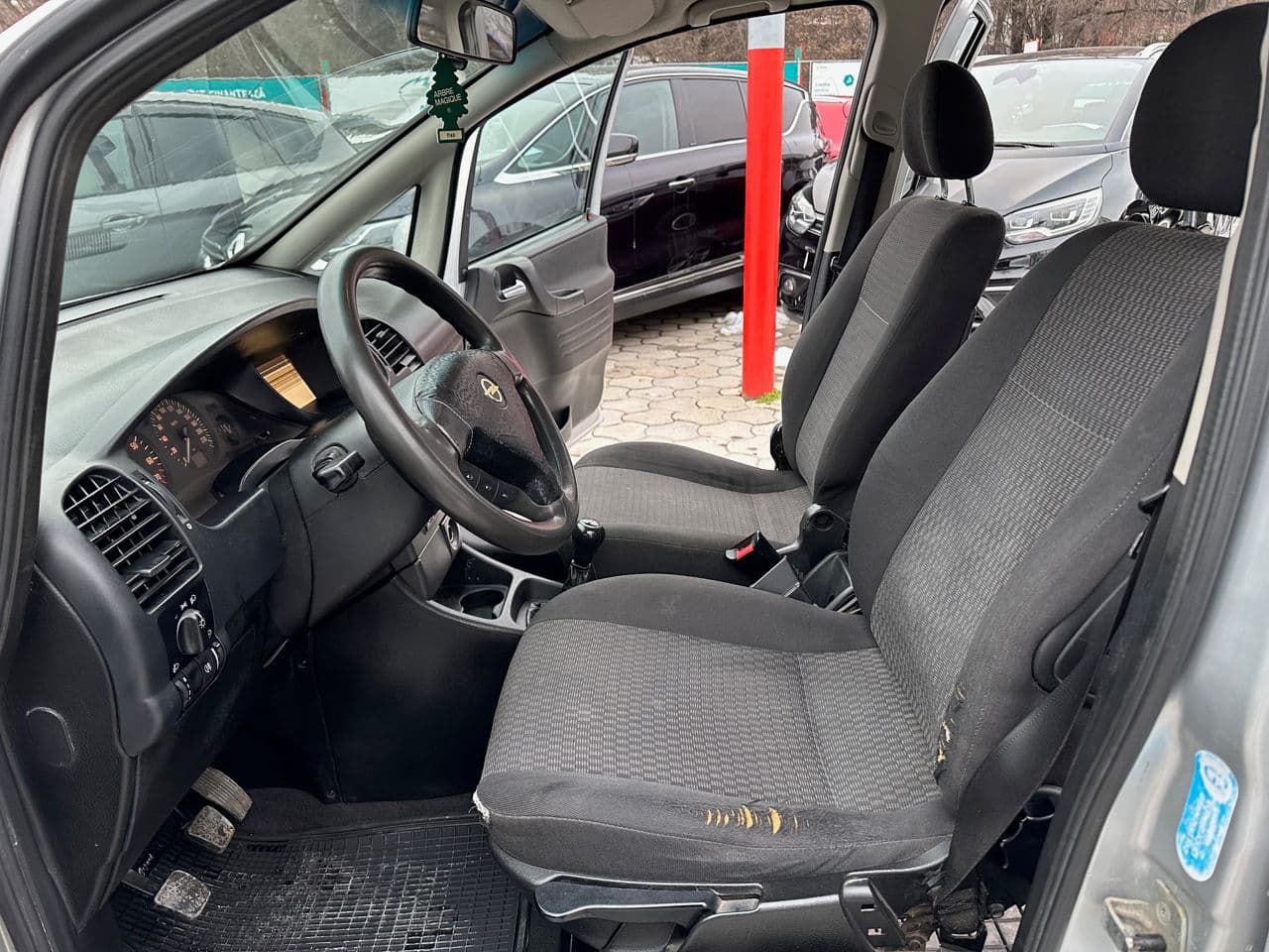 Opel Zafira 2005 — Миниатюра 5