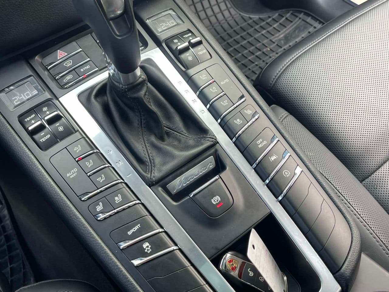 Porsche Macan 2016 — Миниатюра 11