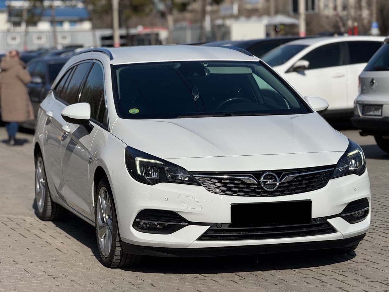 Opel Astra 2020 — Миниатюра 3