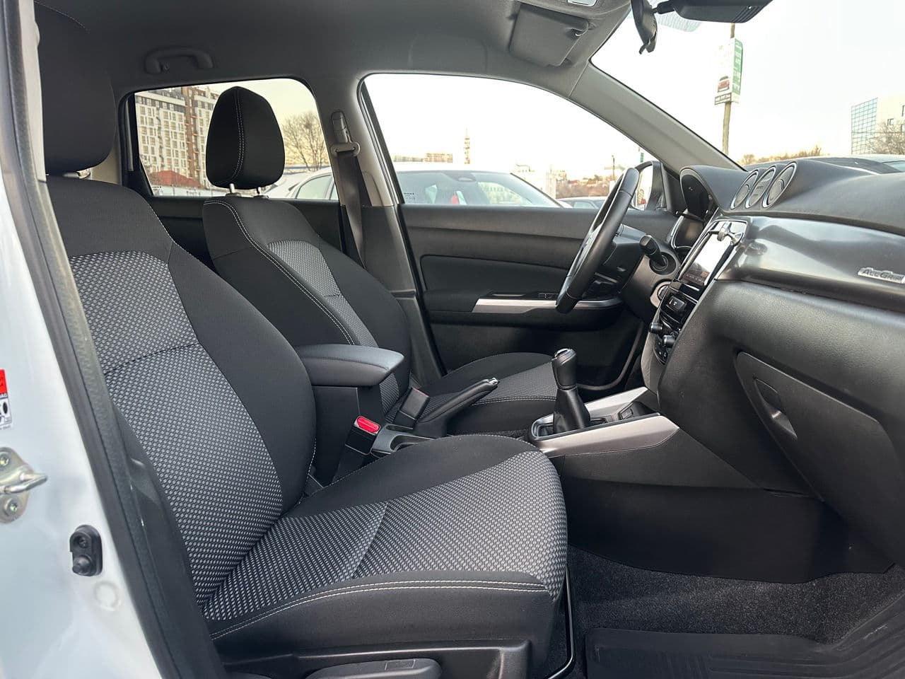 Suzuki Vitara 2019 — Миниатюра 16