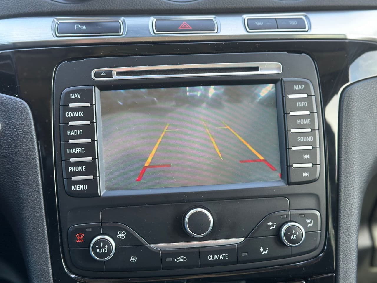 Ford S-Max 2012 — Миниатюра 12