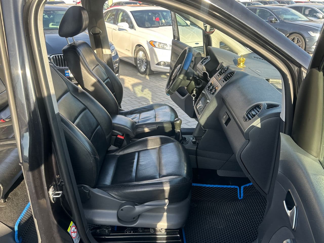 Volkswagen Caddy Maxi 2013 — Миниатюра 16