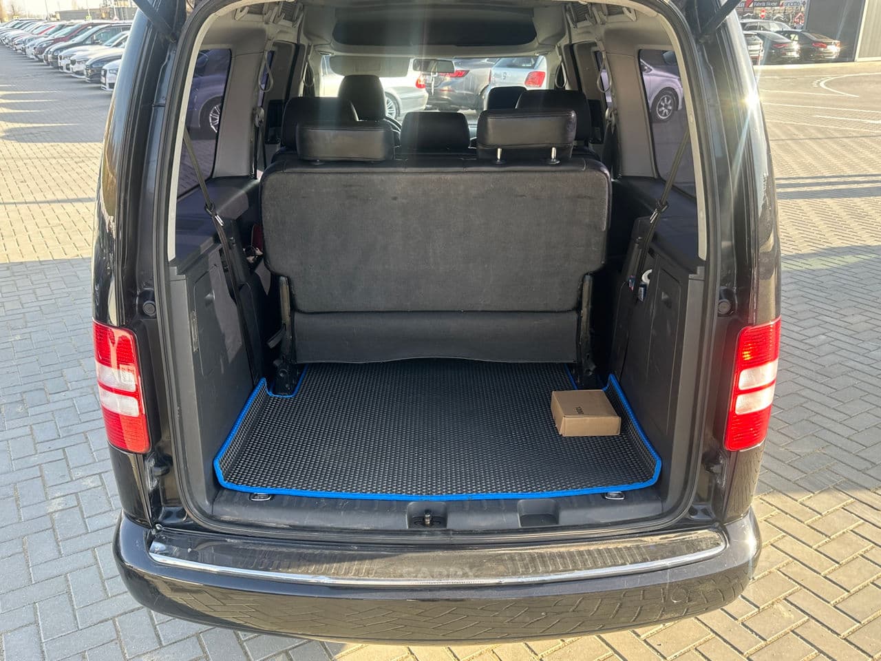 Volkswagen Caddy Maxi 2013 — Миниатюра 21