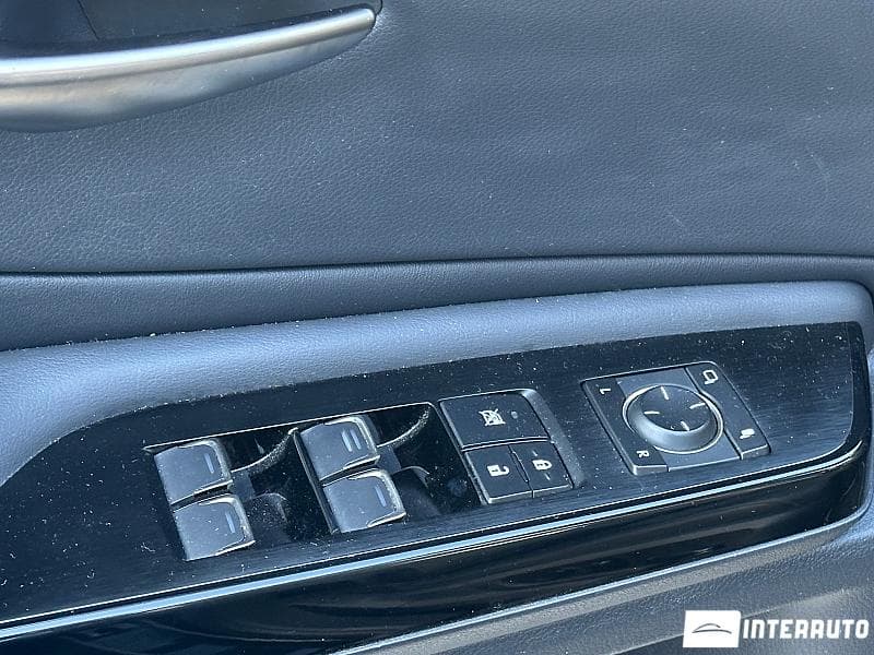 Lexus ES 300h 2022 — Миниатюра 17