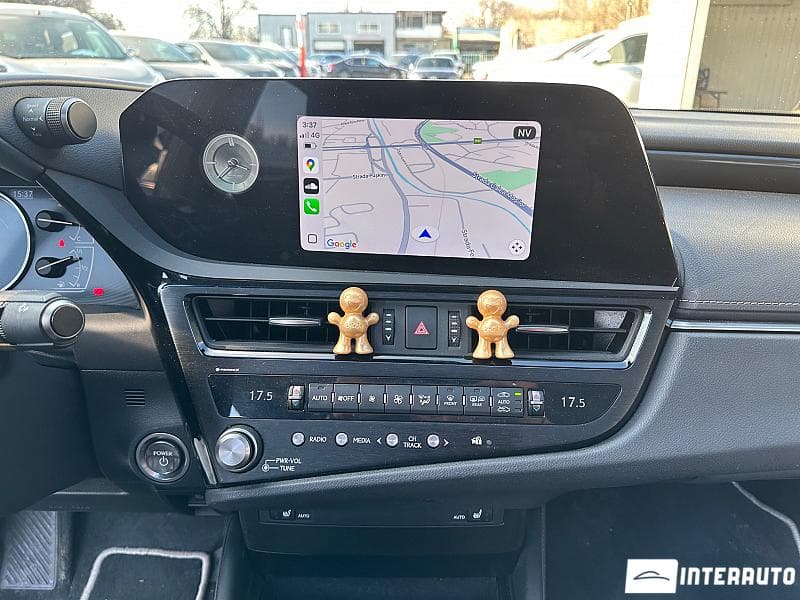 Lexus ES 300h 2022 — Миниатюра 11
