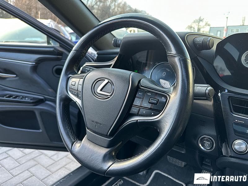 Lexus ES 300h 2022 — Миниатюра 8