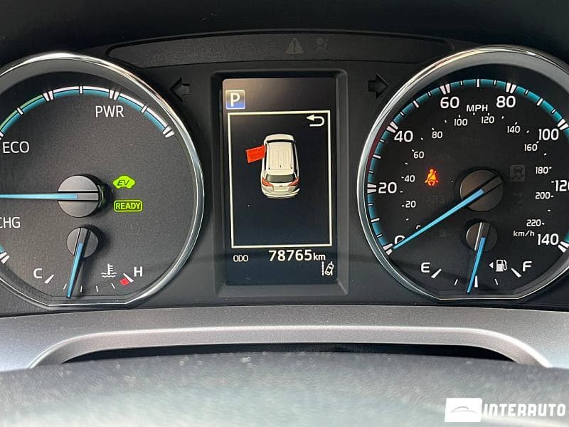 Toyota Rav-4 2018 — Миниатюра 9