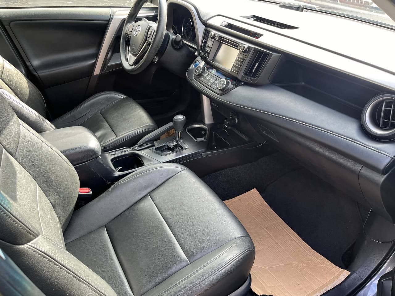 Toyota Rav-4 2018 — Миниатюра 8