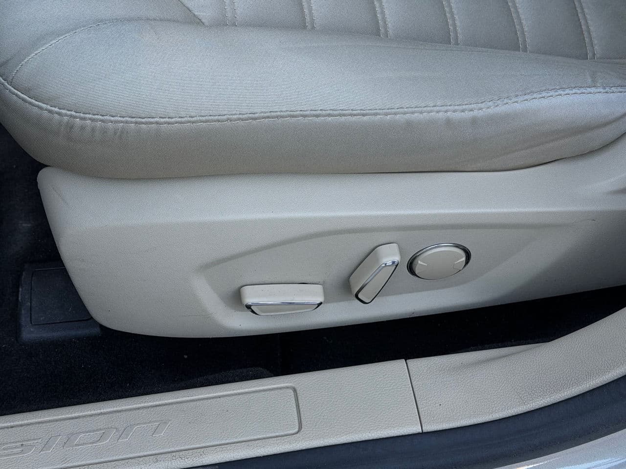 Ford Fusion 2015 — Миниатюра 8