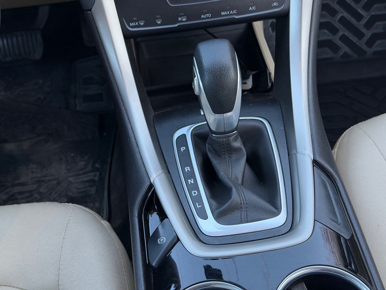 Ford Fusion 2015 — Миниатюра 14