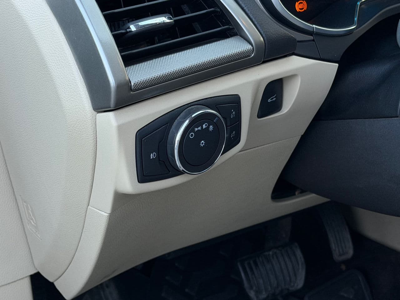 Ford Fusion 2015 — Миниатюра 7