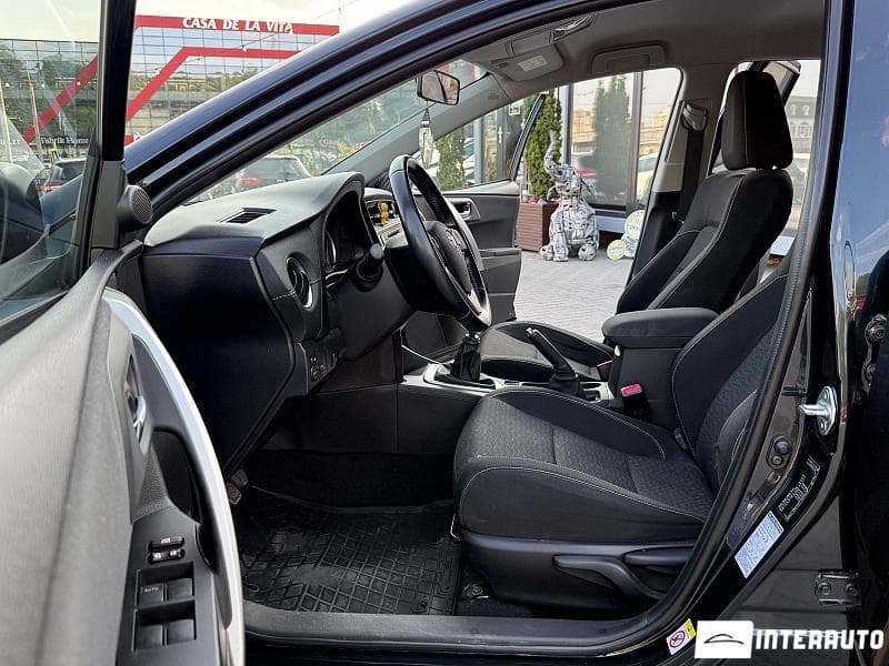 Toyota Auris 2015 — Миниатюра 5