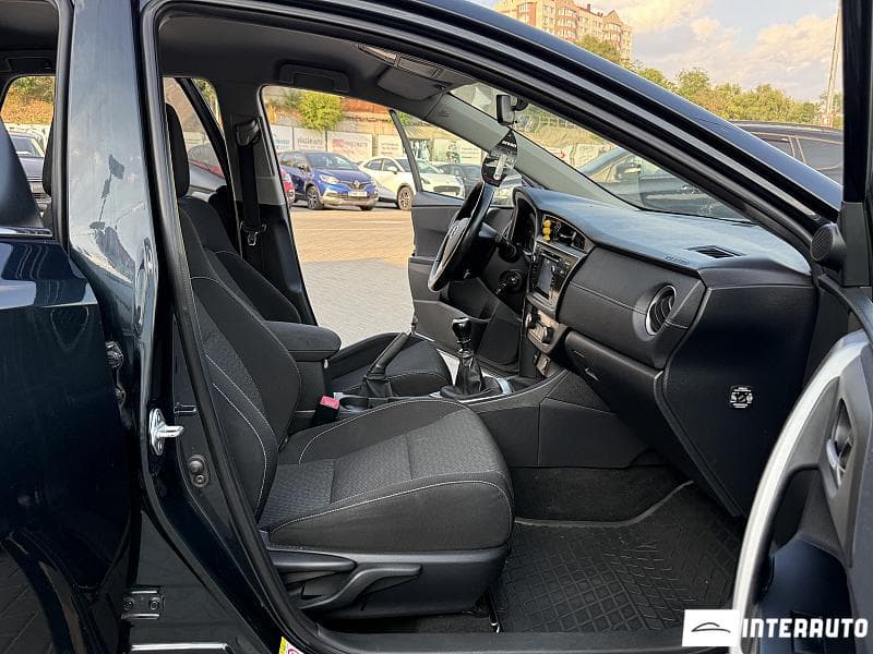 Toyota Auris 2015 — Миниатюра 12