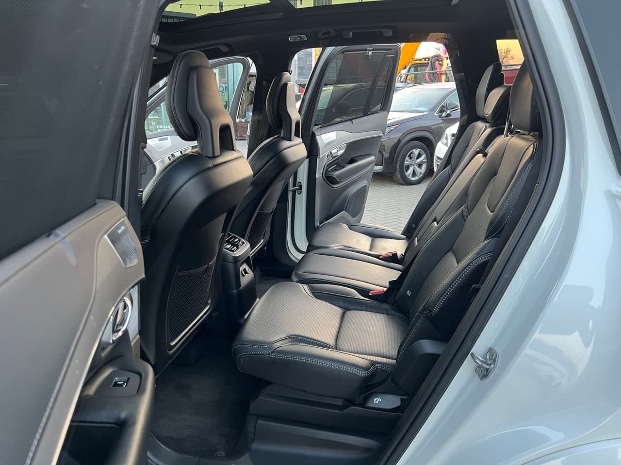 Volvo XC 90 2019 — Миниатюра 16
