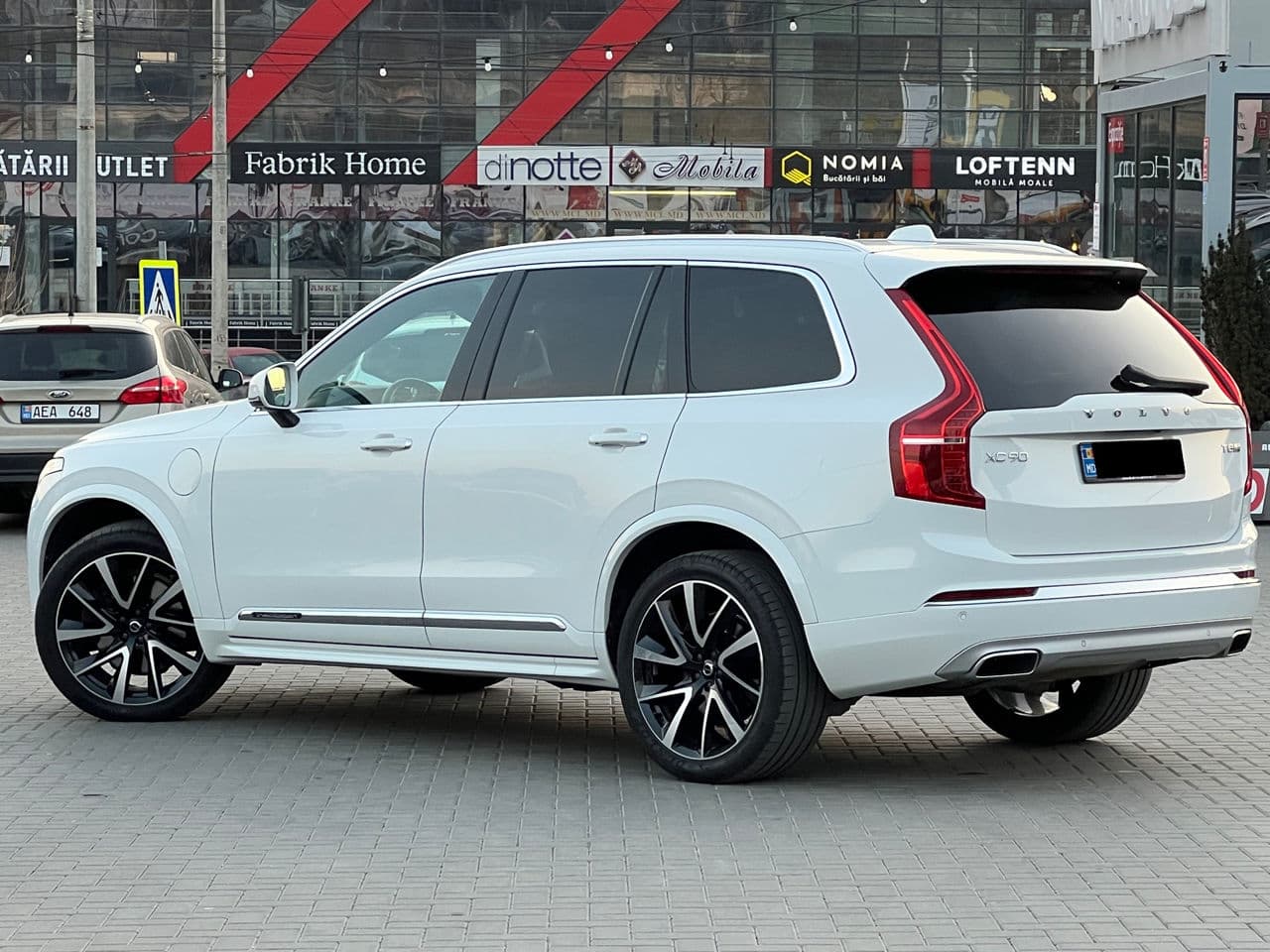 Volvo XC 90 2019 — Миниатюра 4