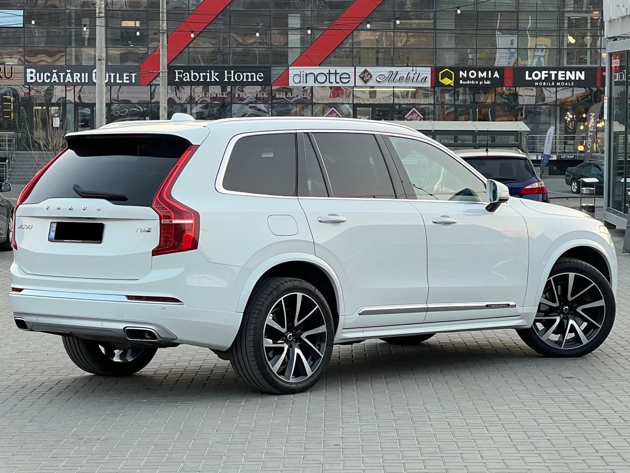 Volvo XC 90 2019 — Миниатюра 3