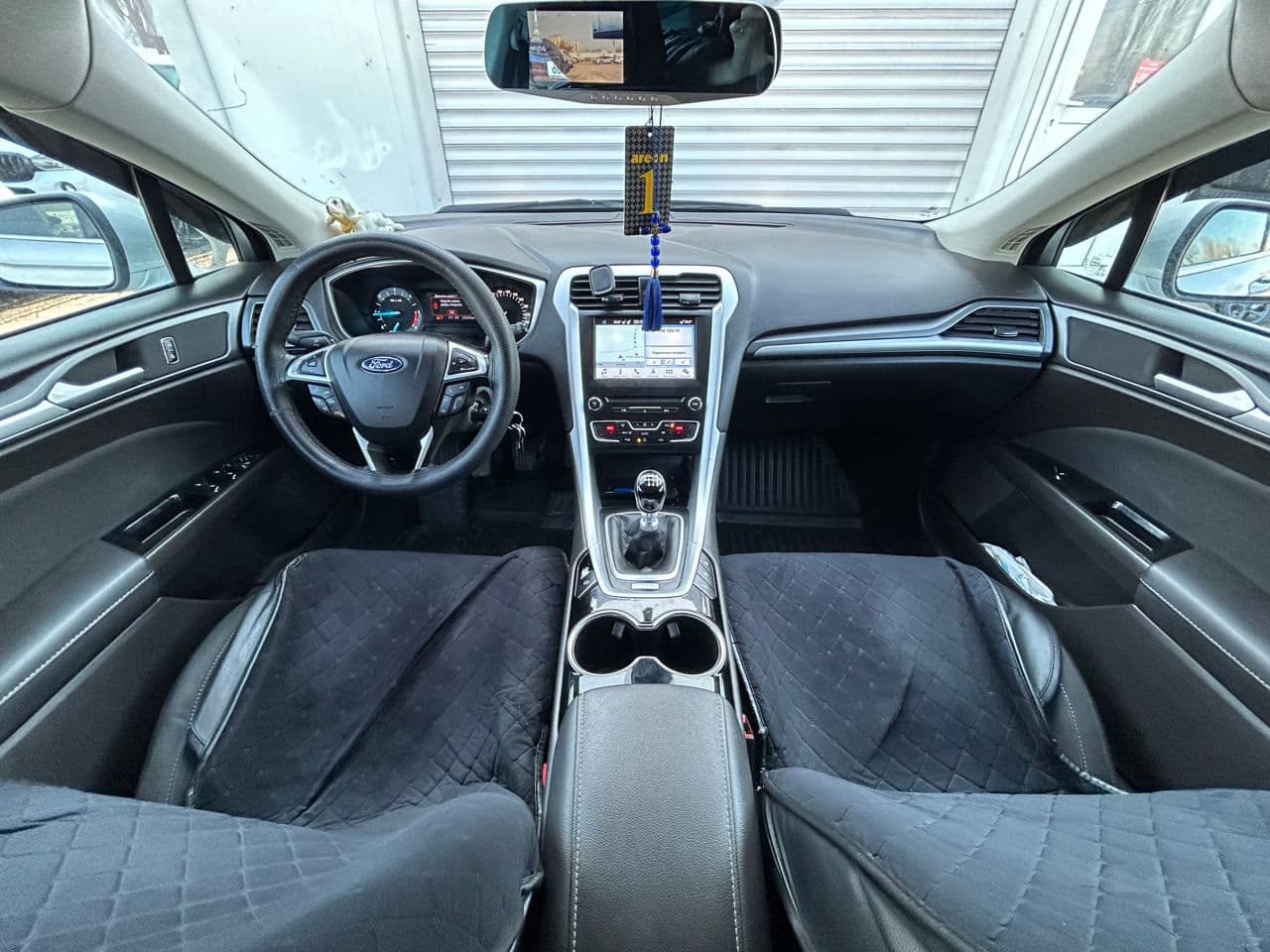 Ford Mondeo 2016 — Миниатюра 8