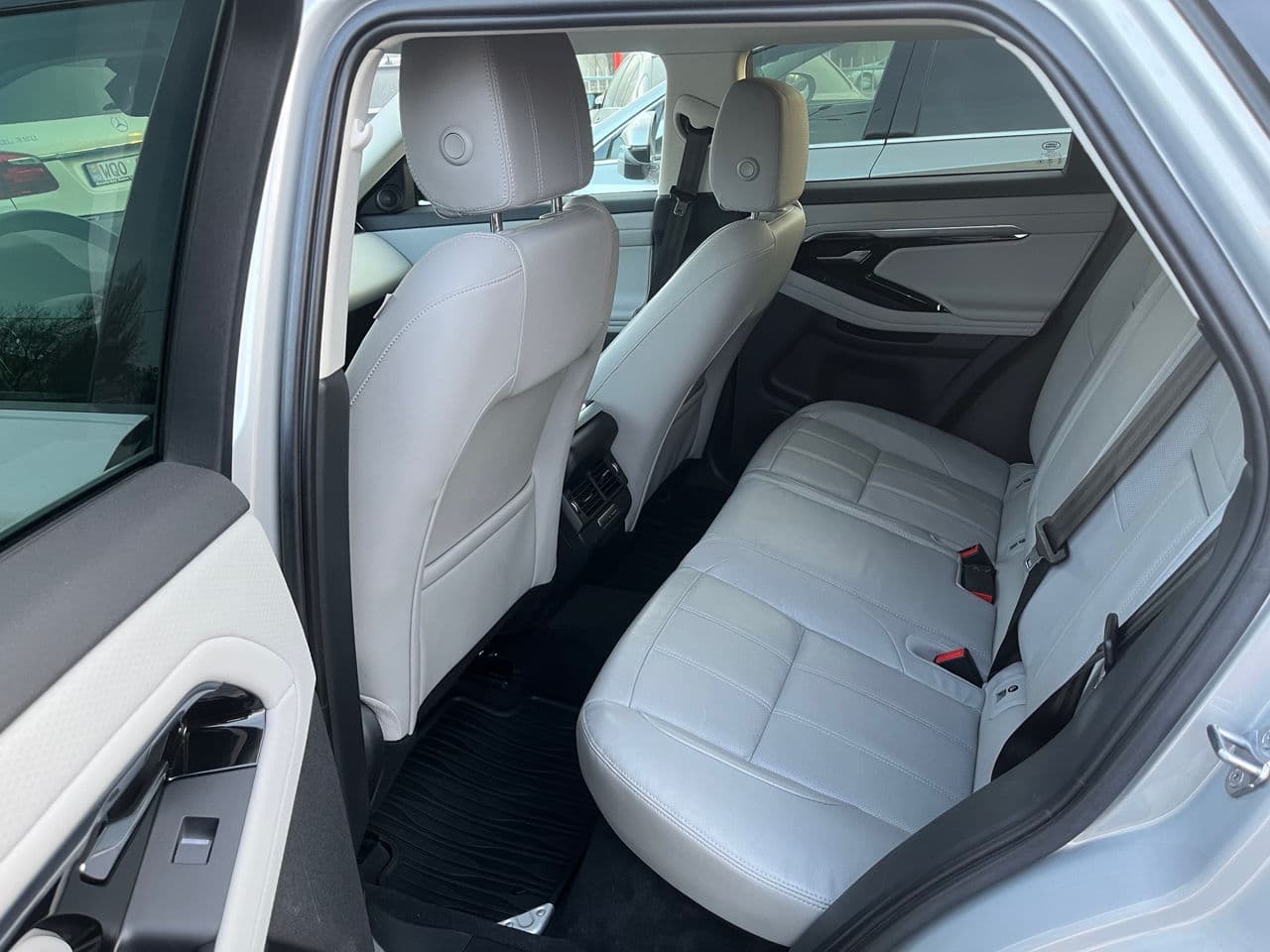 Land Rover Range Rover Evoque 2020 — Миниатюра 17