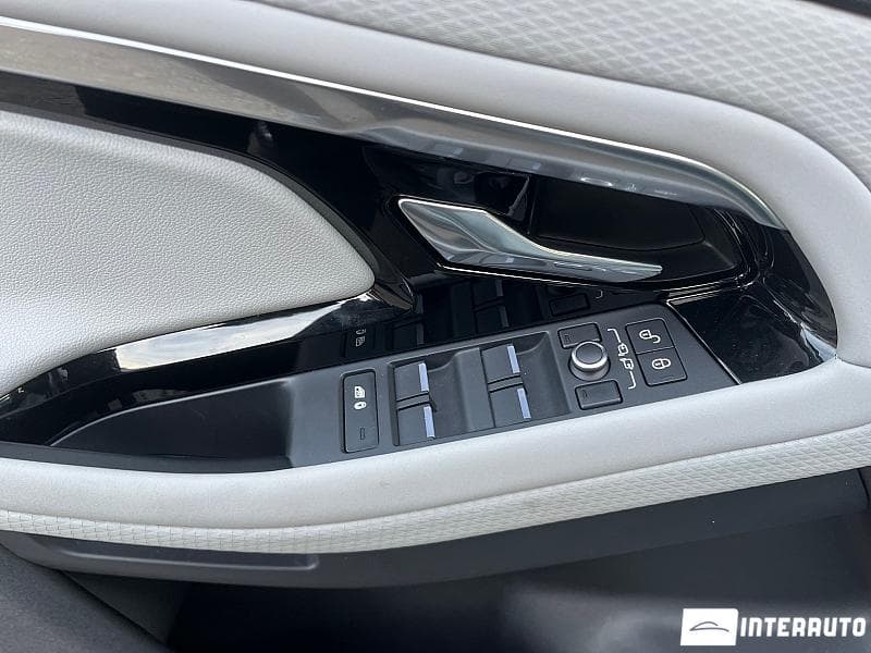Land Rover Range Rover Evoque 2020 — Миниатюра 7