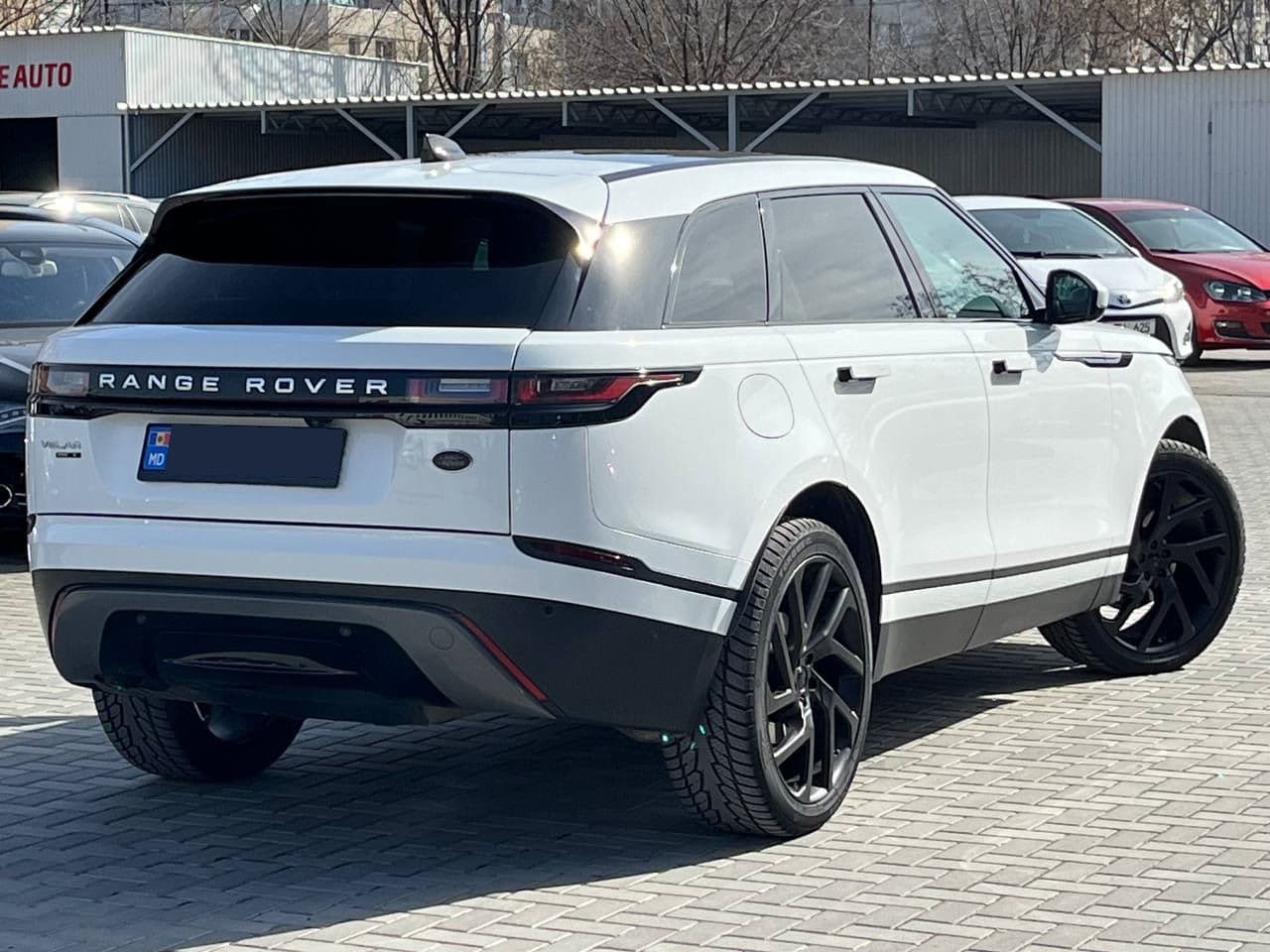 Land Rover Range Rover Velar 2017 — Миниатюра 2