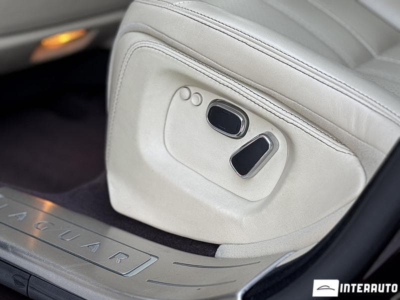 2012 Jaguar XJ — Miniatură 21