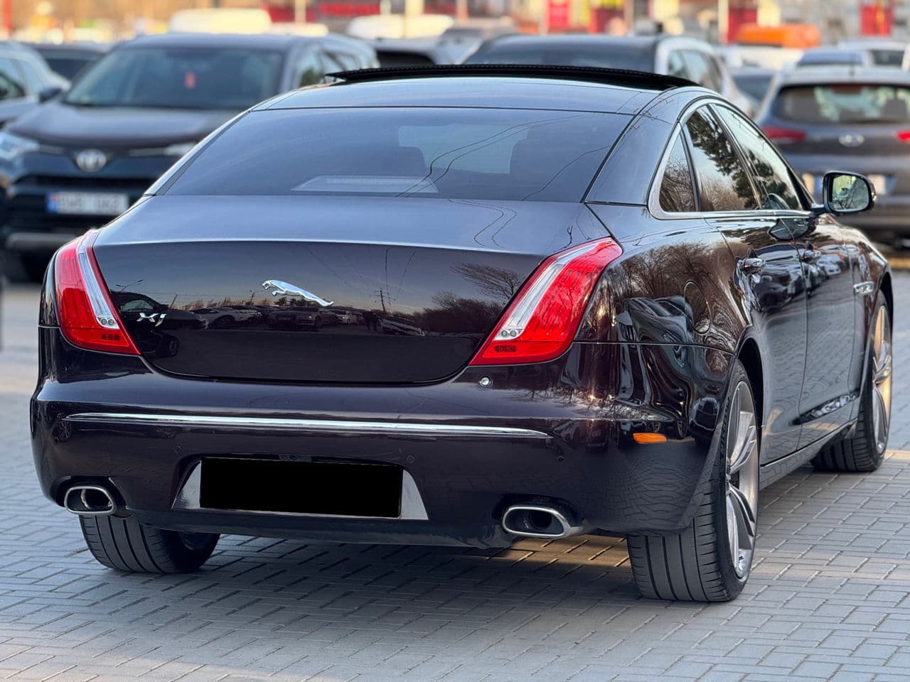 2012 Jaguar XJ — Miniatură 4