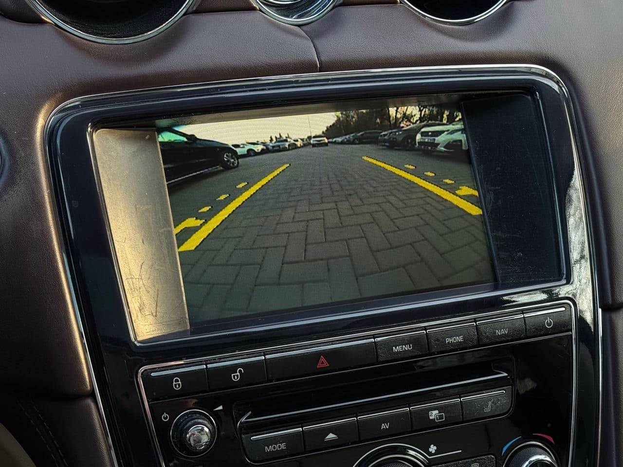 2012 Jaguar XJ — Miniatură 15