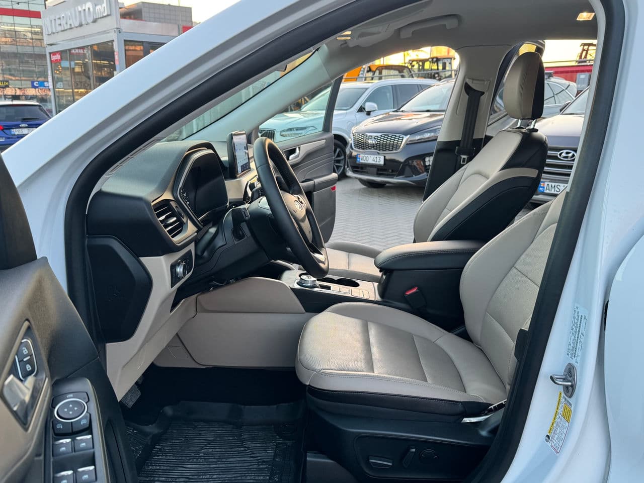 Ford Escape 2022 — Миниатюра 5