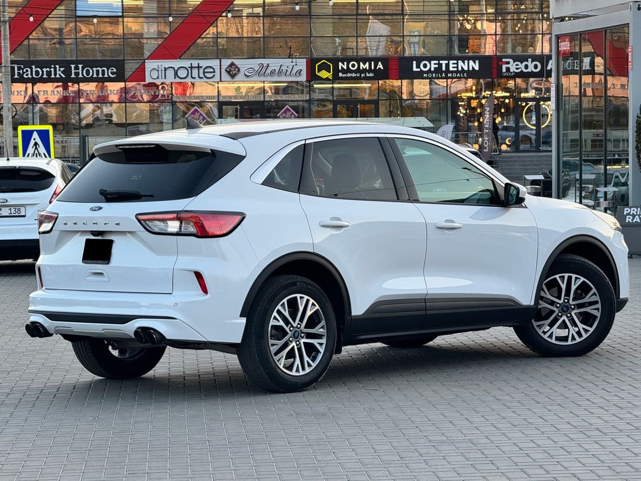 Ford Escape 2022 — Миниатюра 3